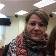 Doy clases particulares de francés. Soy francesa, habló castellano y tengo experiencia al dar clases